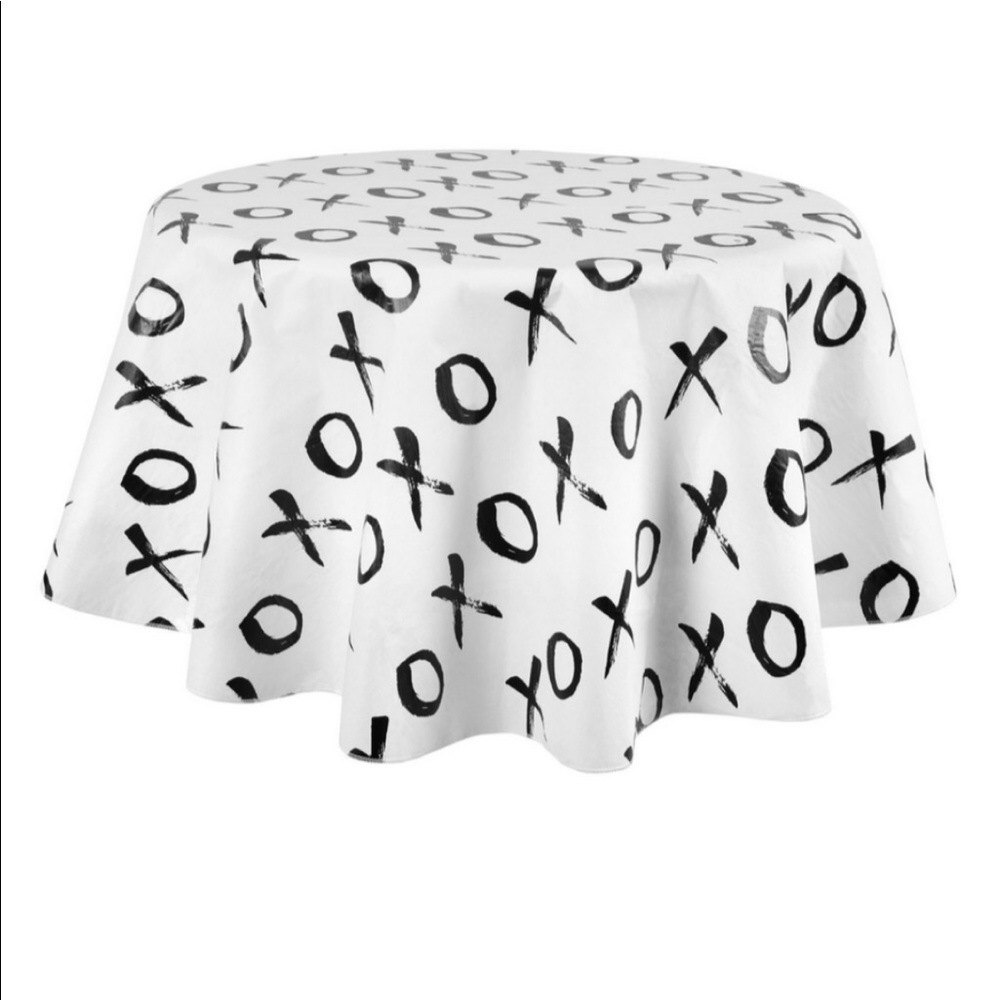 CELEBRATE! Peva Love Valentine Amour Romantic Party Tablecloth Rectangle Round